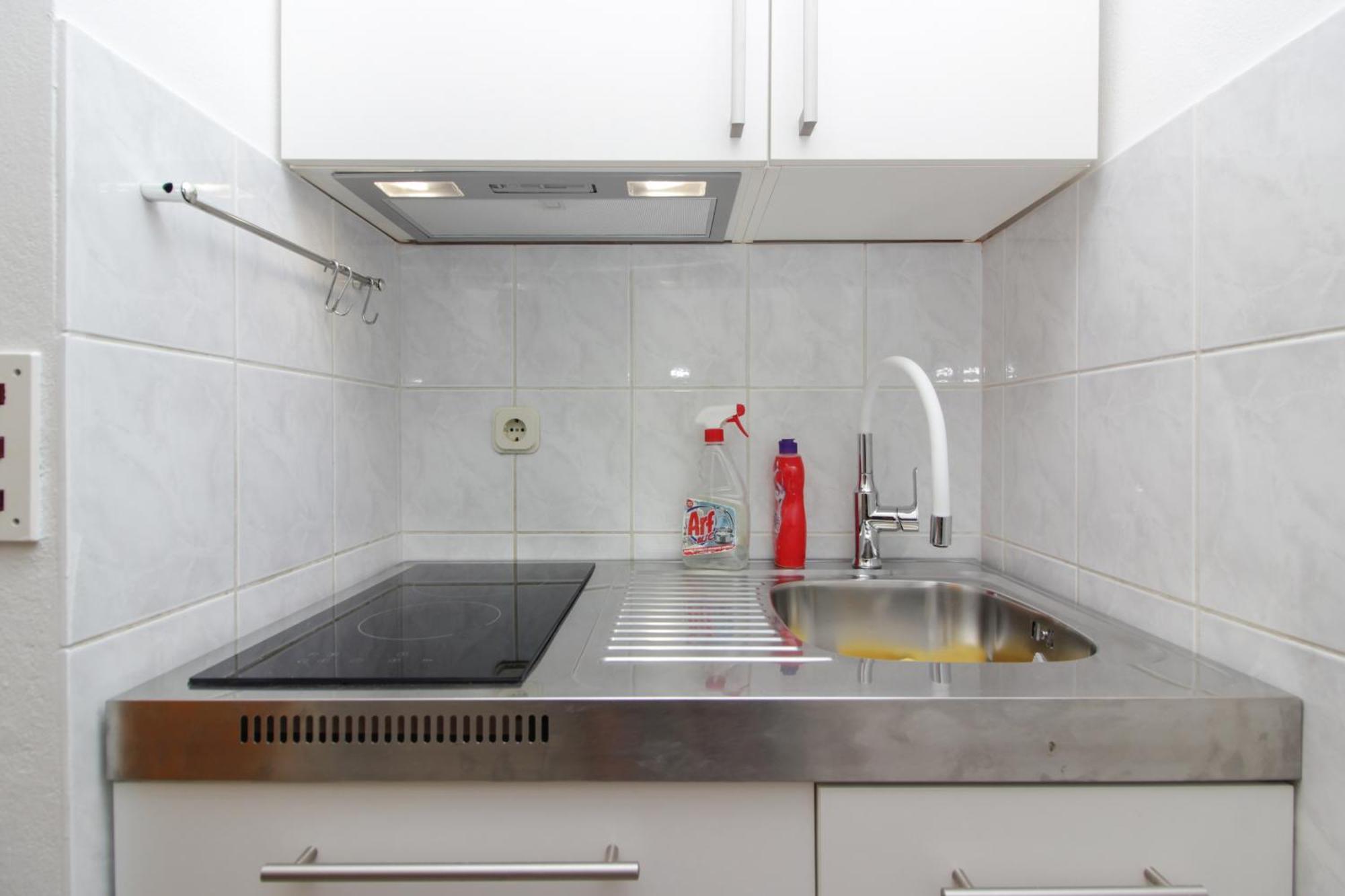 Apartments And Rooms With Parking Space Nin, Zadar - 5805 Room photo